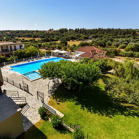 Ionis Hotel