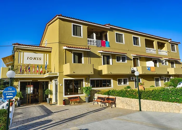 Ionis Hotell
