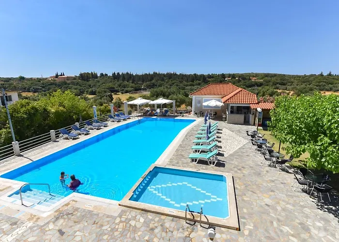 Ionis Hotell Troianata