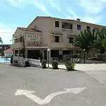 Hotell Ionis 2*