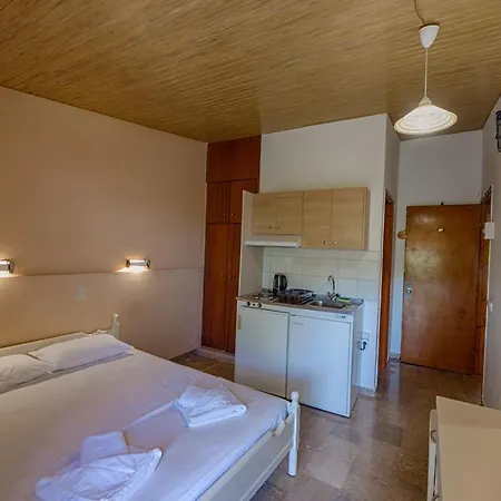 Ionis Hotel