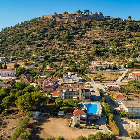 Hotel Ionis Troianata