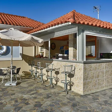Ionis Hotel