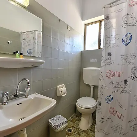 Hotel Ionis Troianata